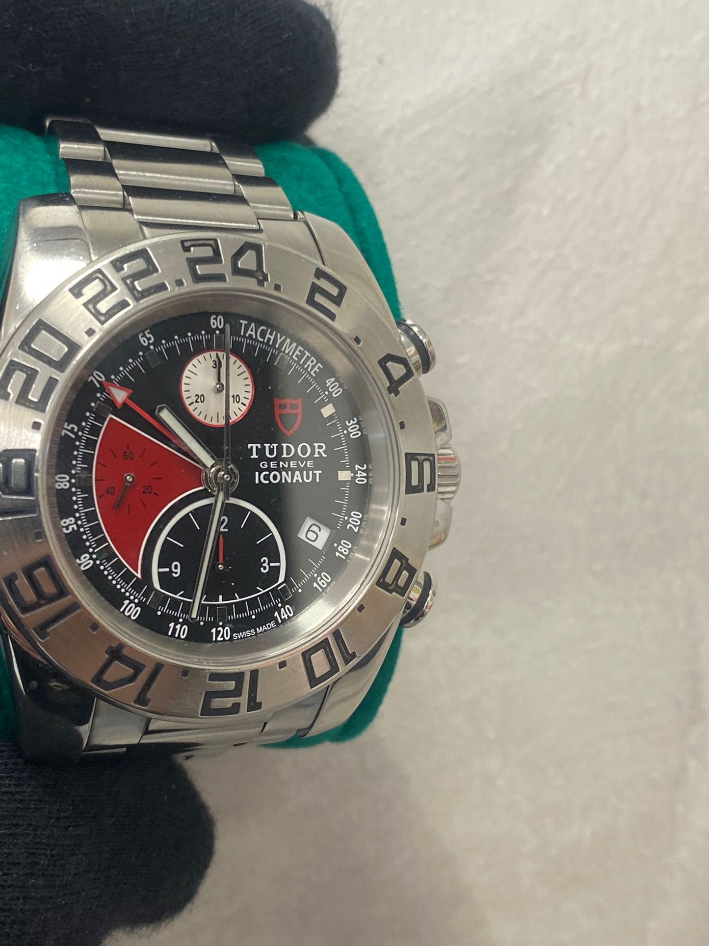 TUDOR Iconaut