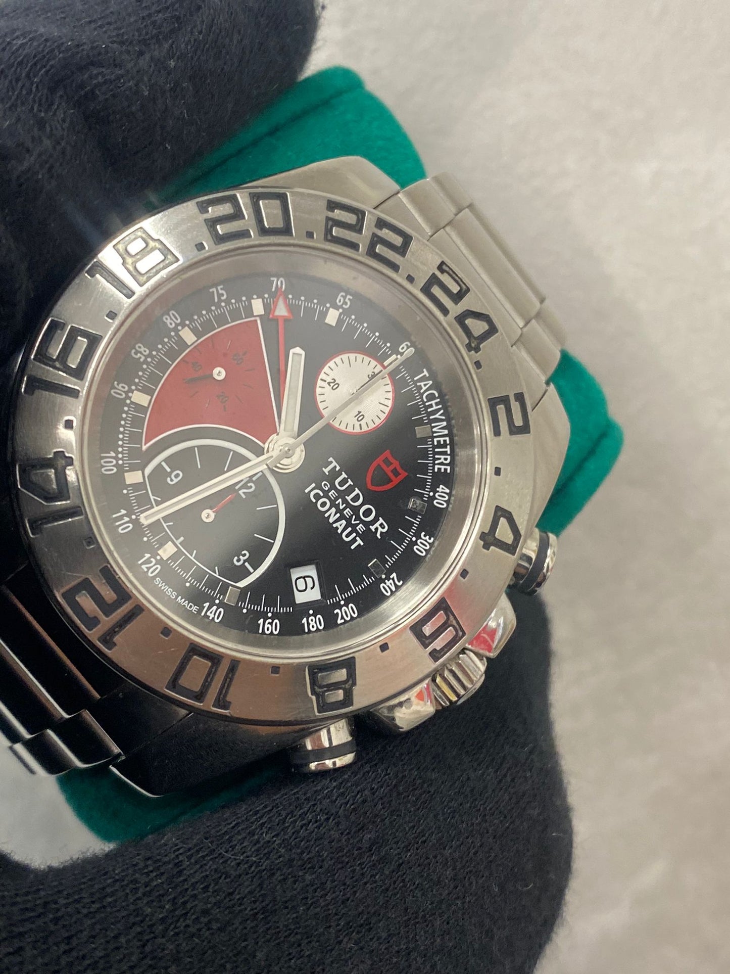 TUDOR Iconaut