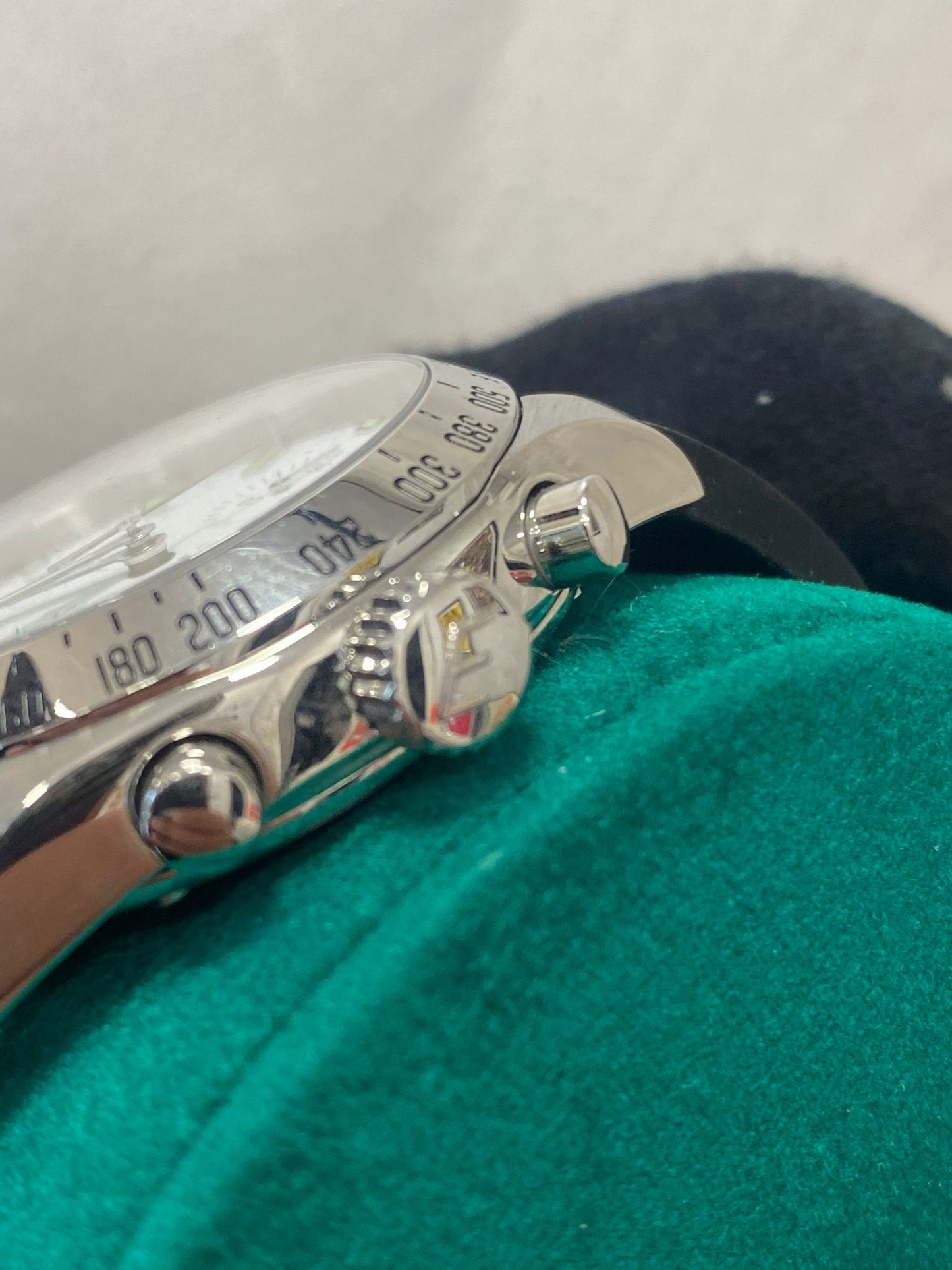EBERHARD Champion
