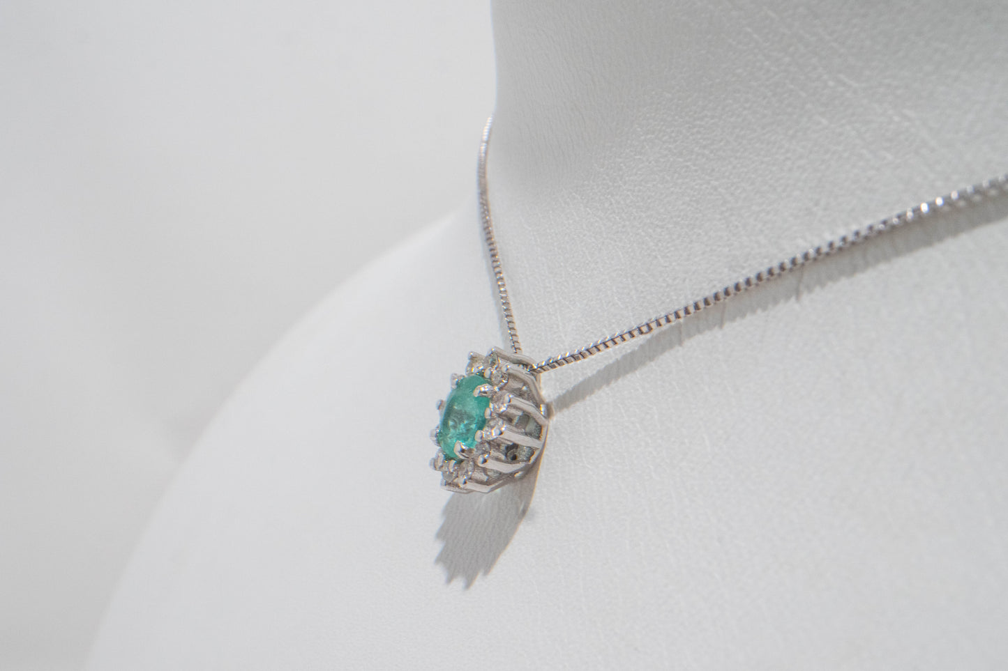 COLLANA Smeraldo Contorno Ovale