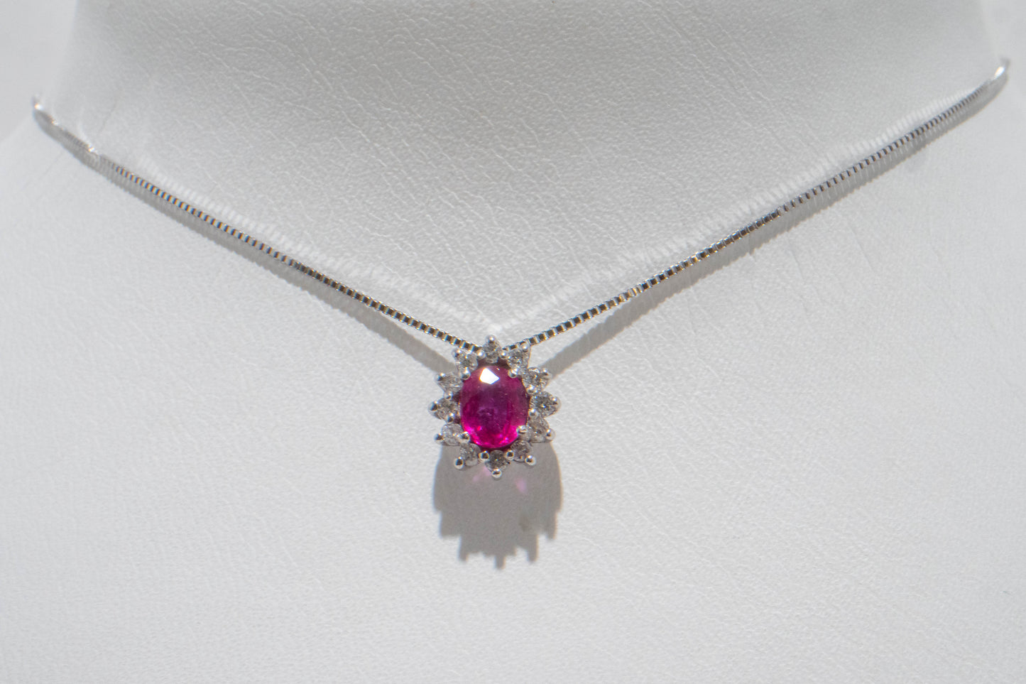 COLLANA Rubino Contorno Ovale