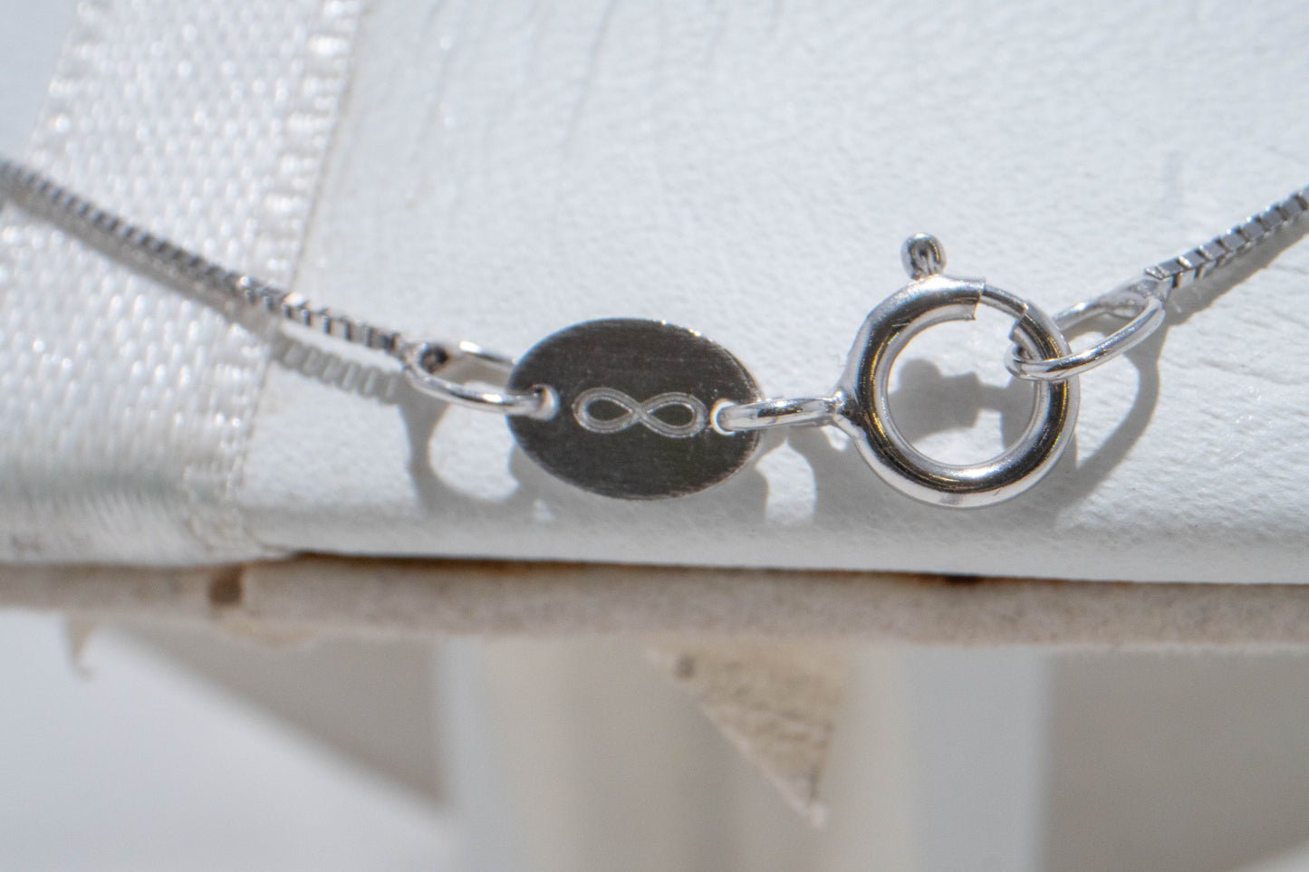 COLLANA Rubino Contorno Ovale