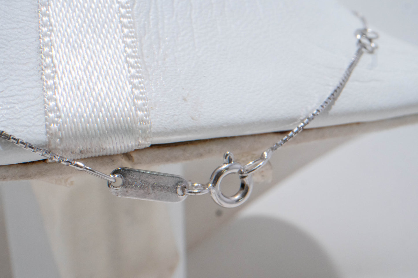 COLLANA Acquamarina Contorno Ovale