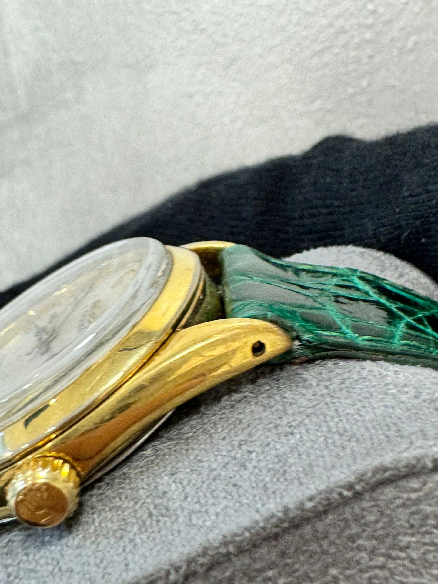 ROLEX Precision Shock-Resisting