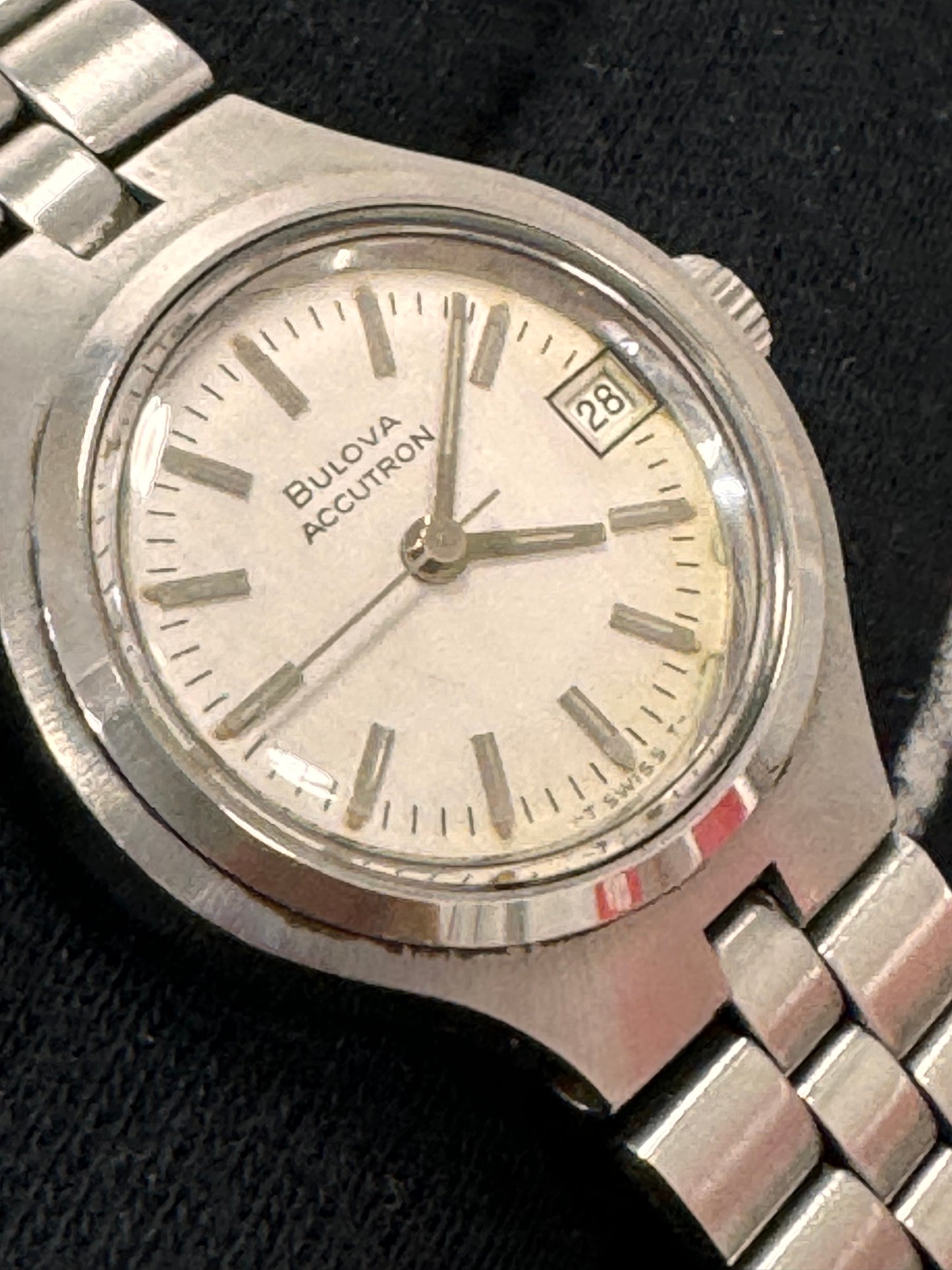 BULOVA Accutron