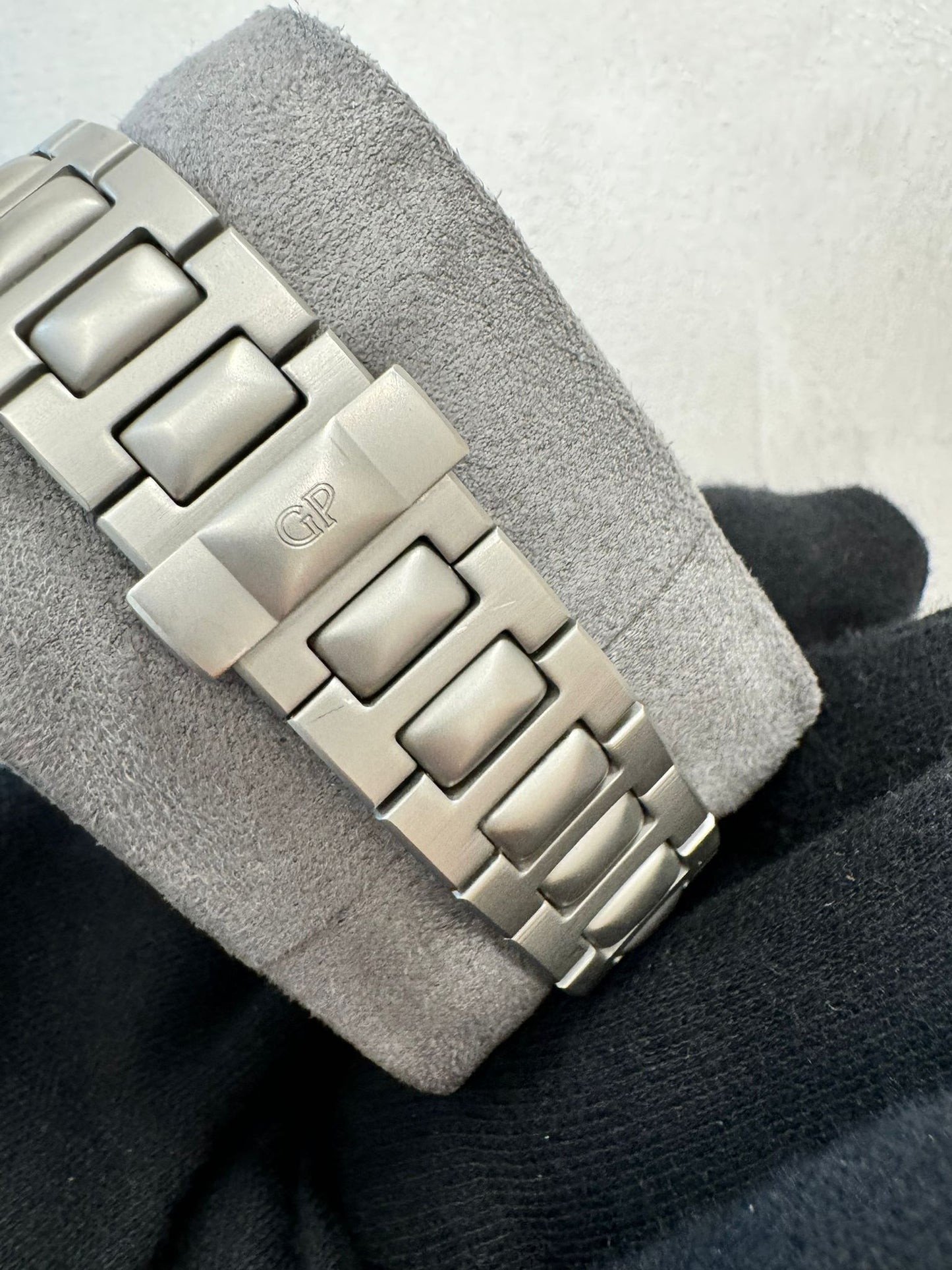 GIRARD PERREGAUX Laureato Olimpico