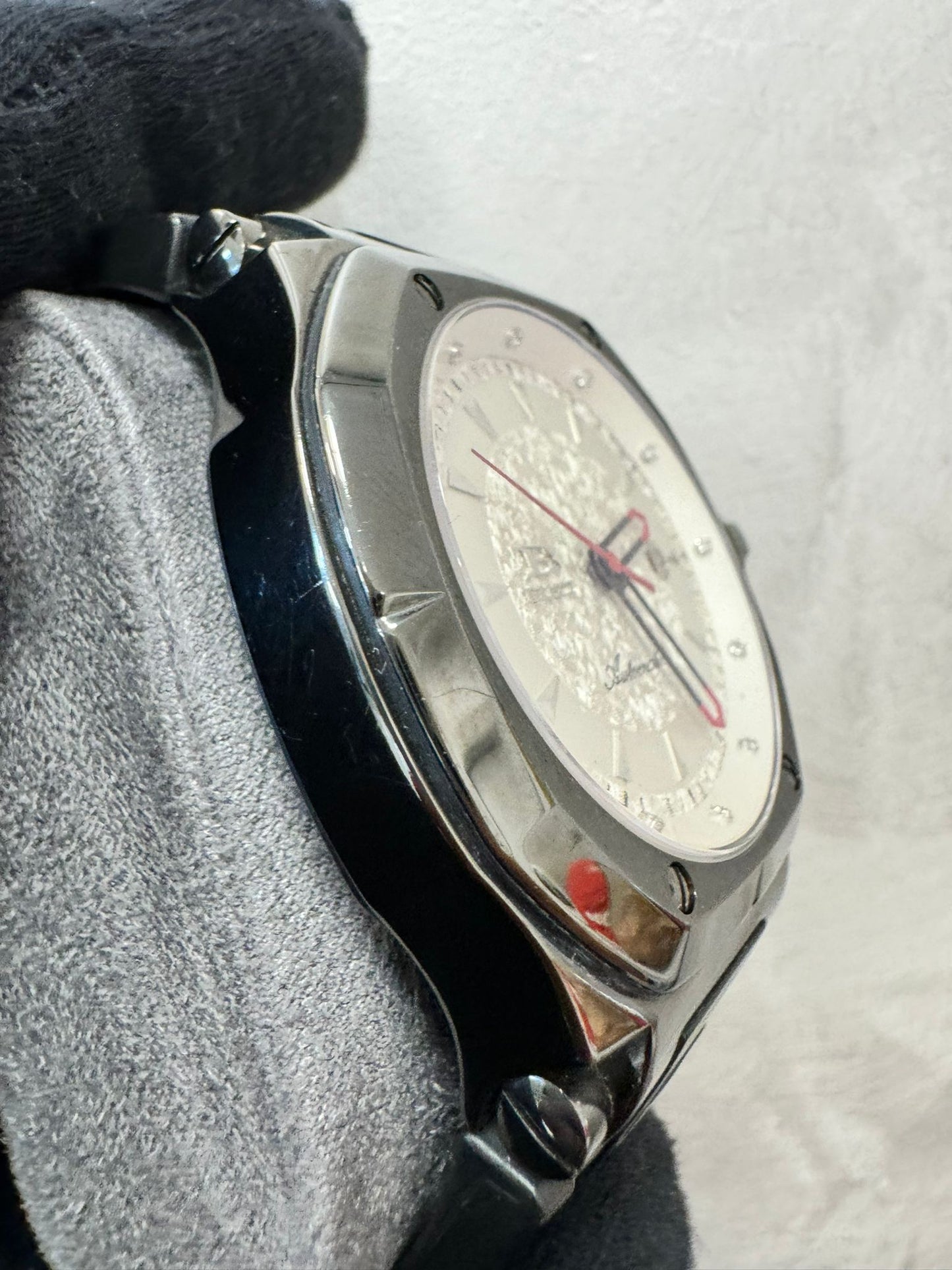 TB BUTI Magnum Solitario