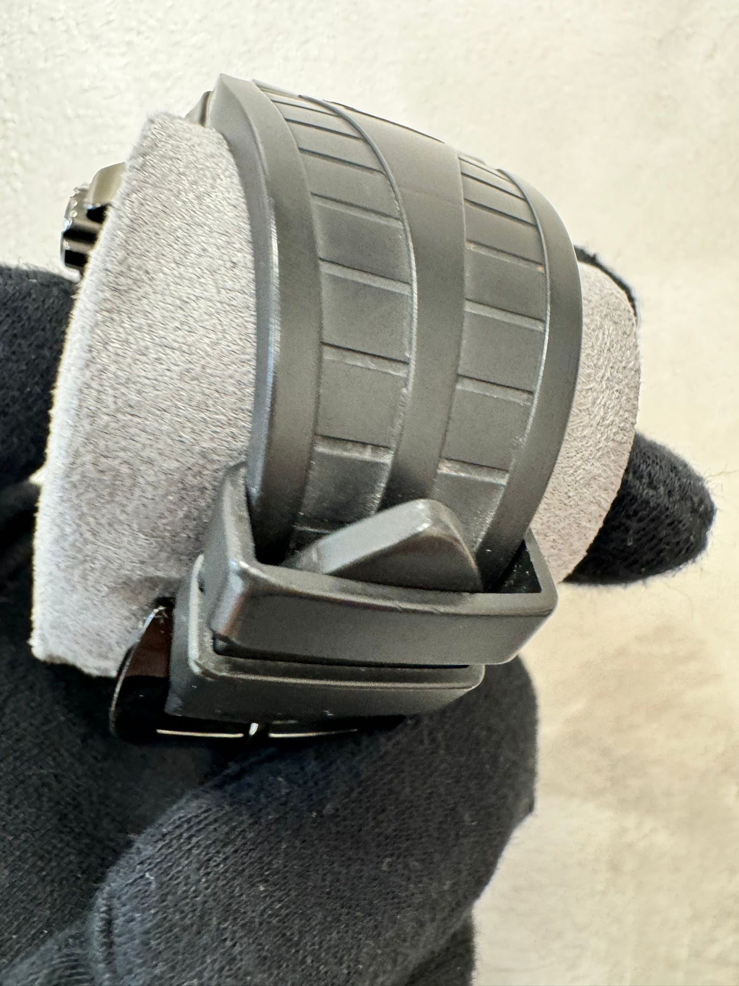 TB BUTI Magnum Solitario