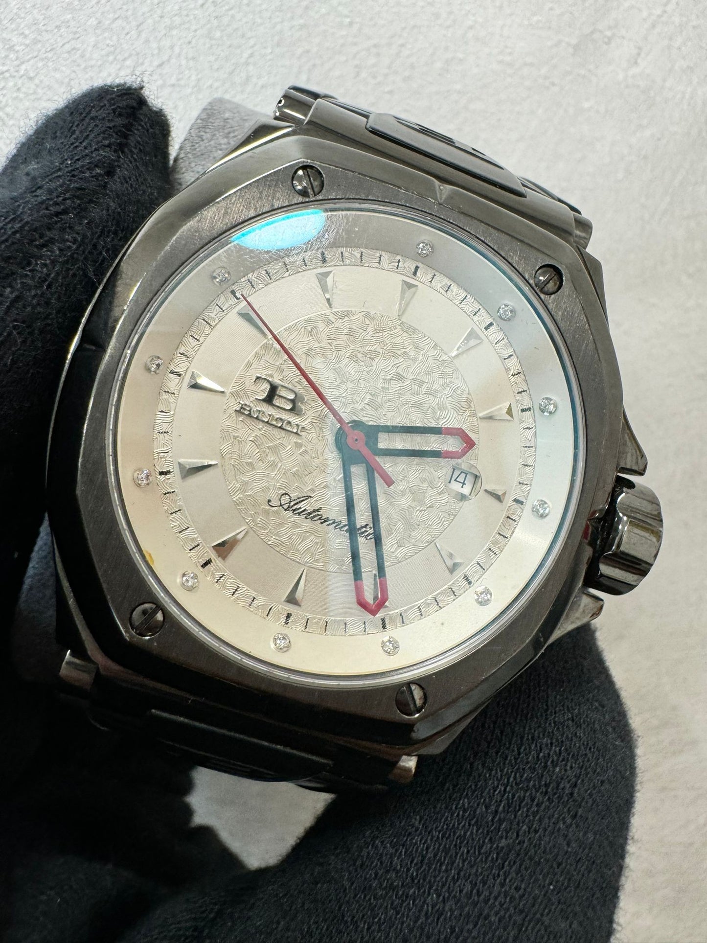 TB BUTI Magnum Solitario