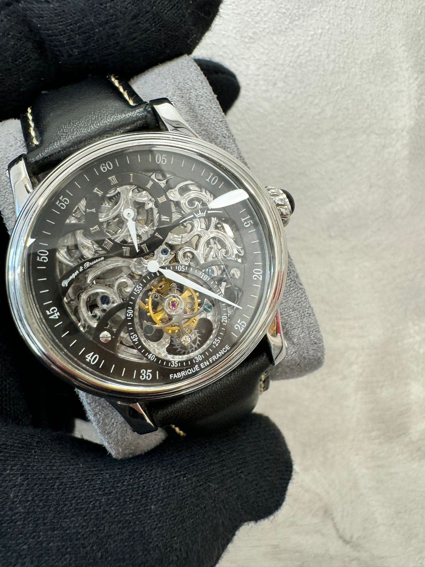 YOUNGER E BRESSON Rattrappante