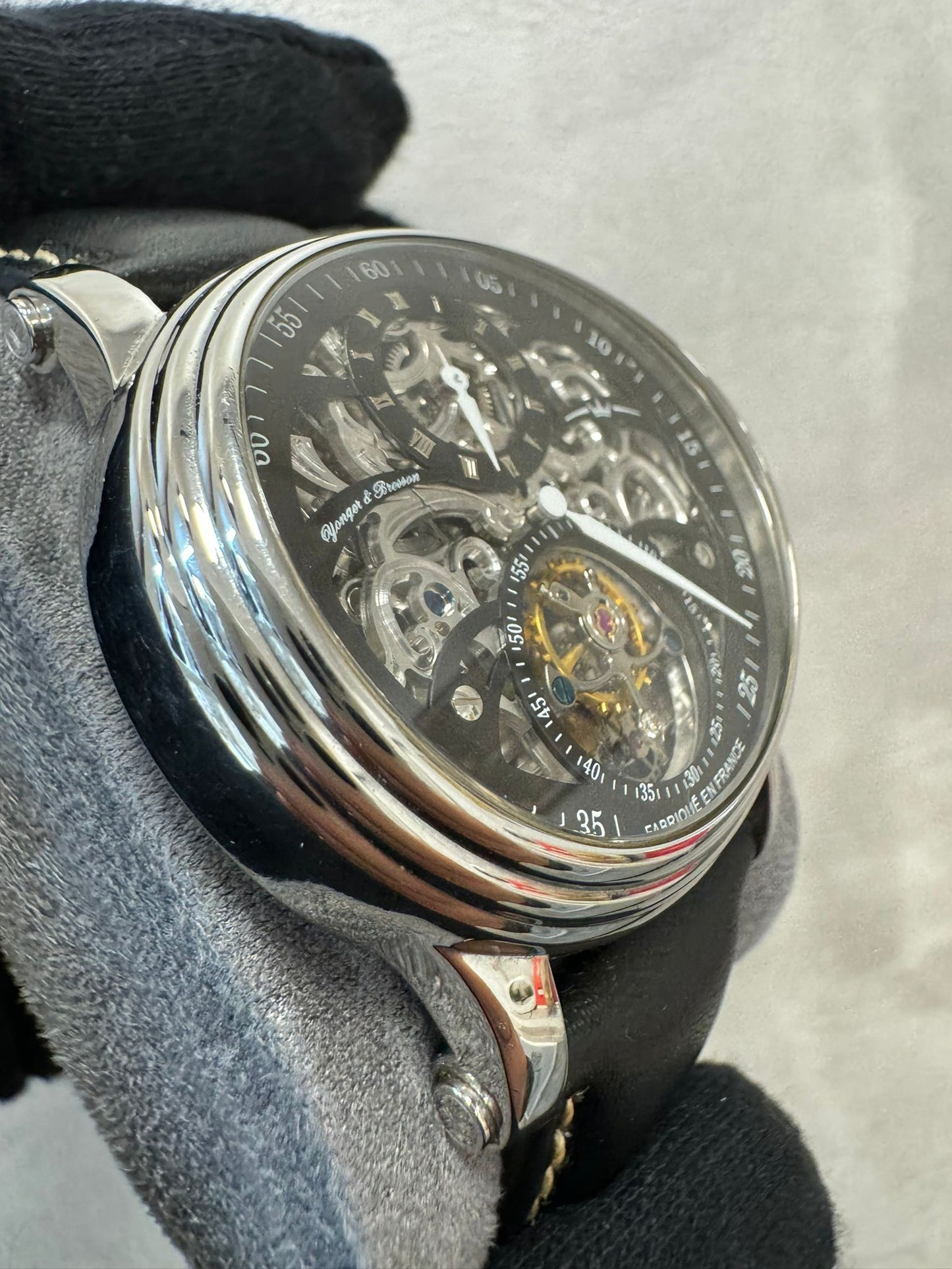 YOUNGER E BRESSON Rattrappante