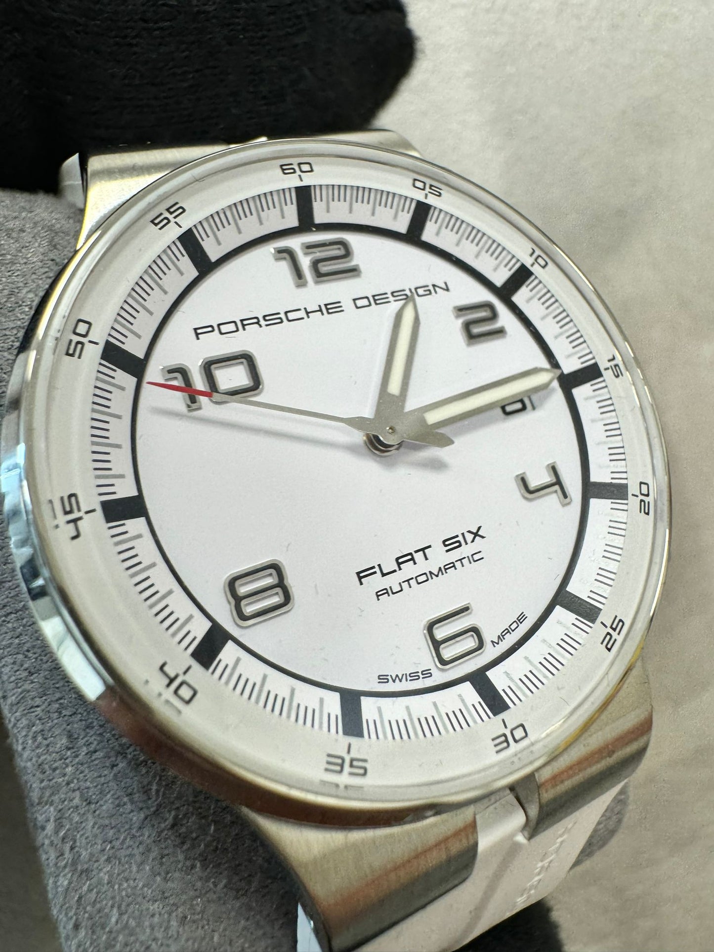 PORSCHE DESIGN Timepieces Flat Six