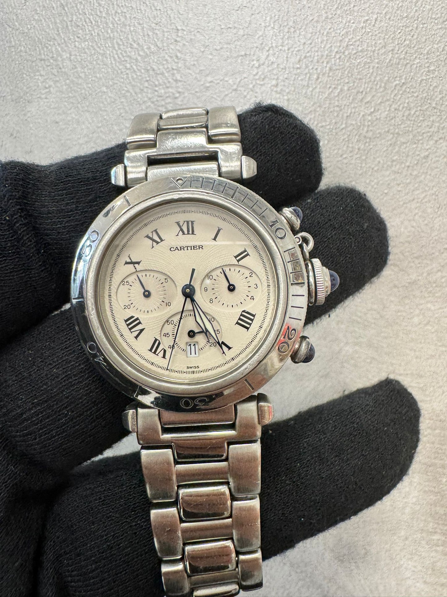 CARTIER Pasha