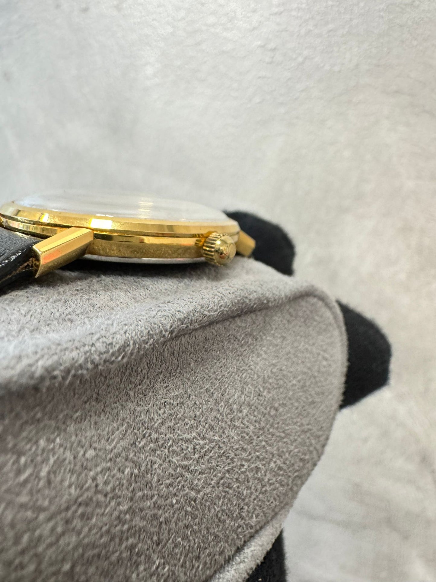 OMEGA Genève