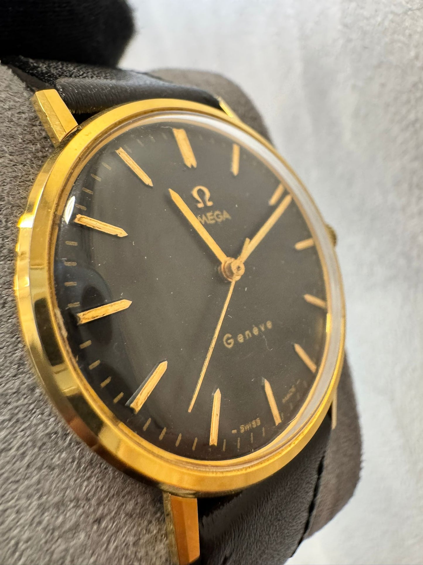 OMEGA Genève