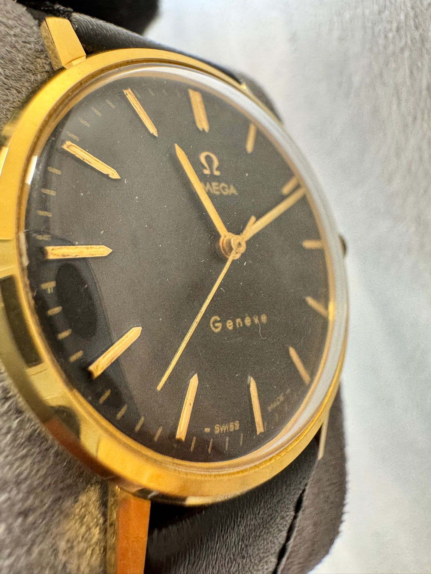OMEGA Genève