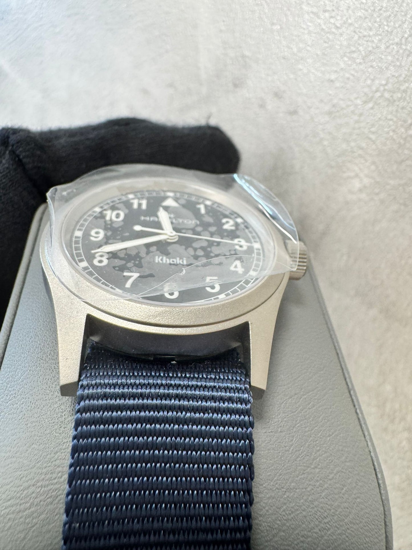 HAMILTON Khaki Field