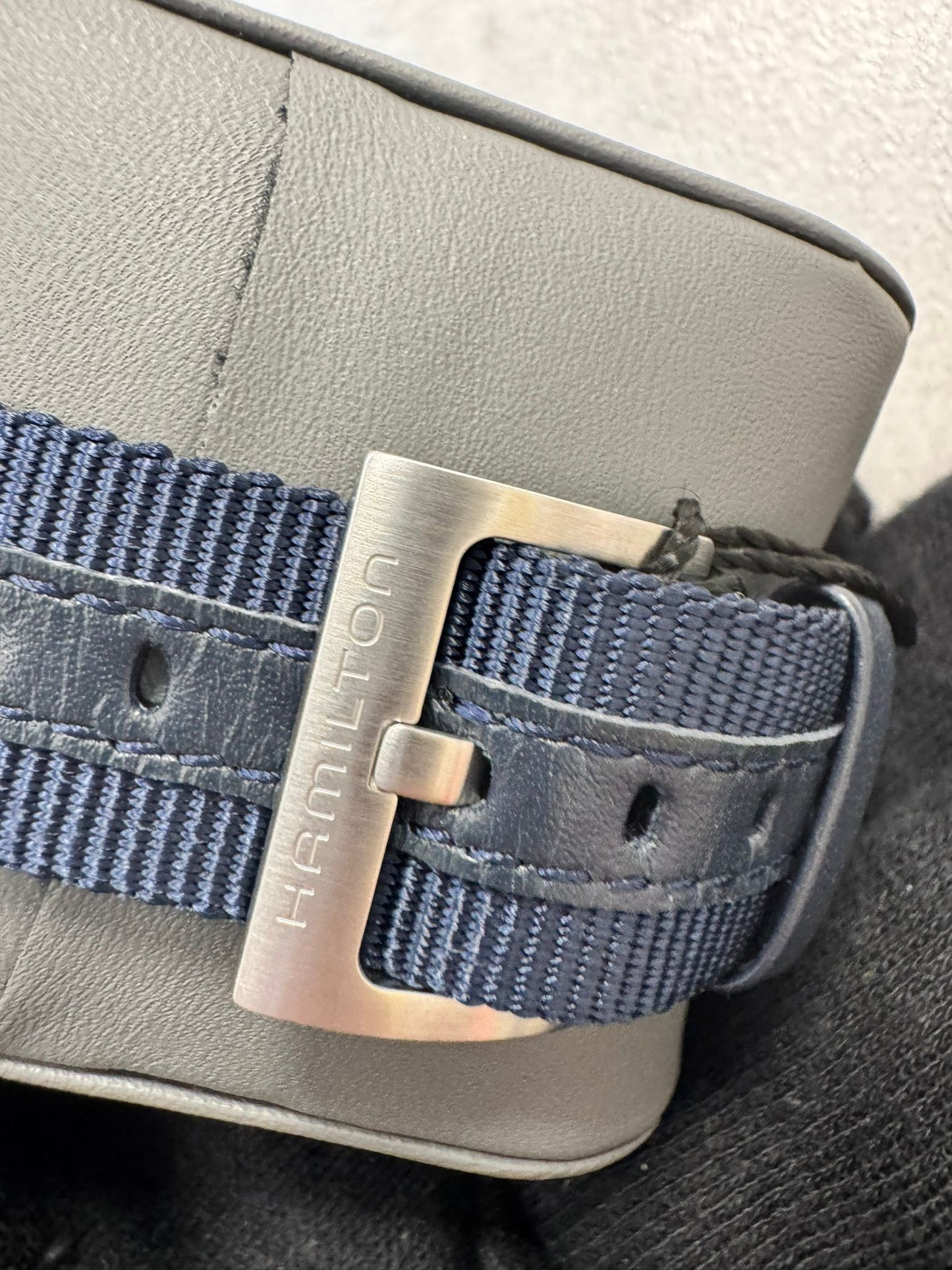 HAMILTON Khaki Field